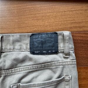 Levi's 510 Beige Slim Fit Jeans